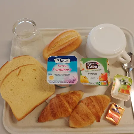 Premiere Classe Est - Chauray