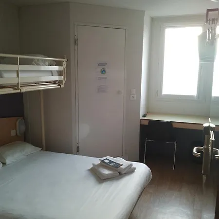 Premiere Classe Est - Chauray *