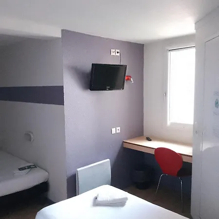 Premiere Classe Est - Chauray