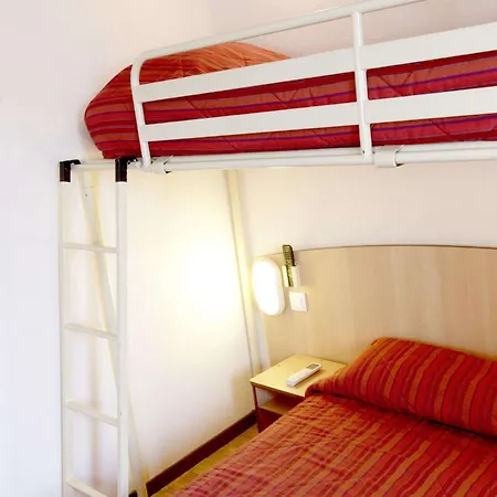 Premiere Classe Est - Chauray Hotell