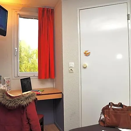 Premiere Classe Est - Chauray Niort