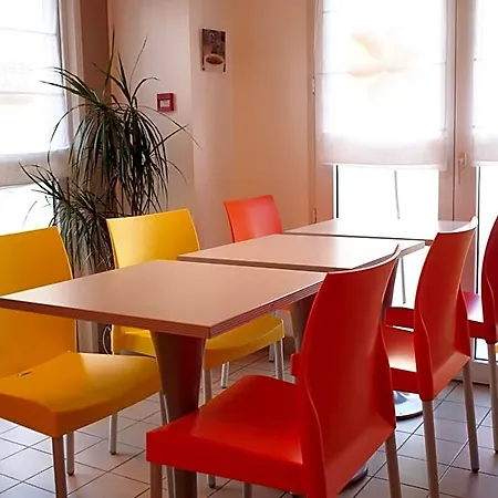 Premiere Classe Est - Chauray Hotel Niort