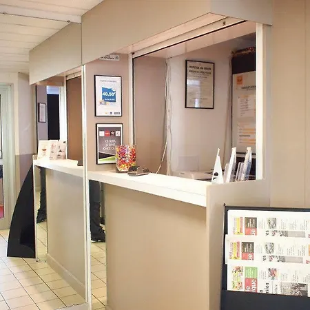 Premiere Classe Est - Chauray *