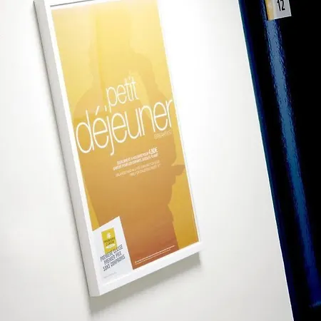 Premiere Classe Est - Chauray ניורט