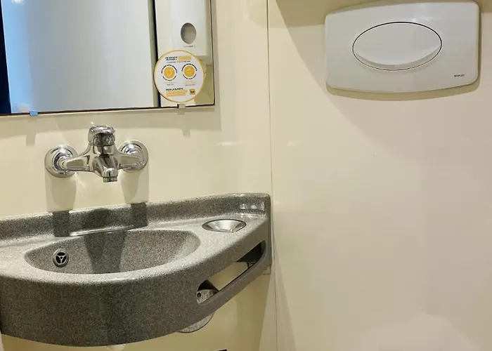 Premiere Classe Est - Chauray * Niort