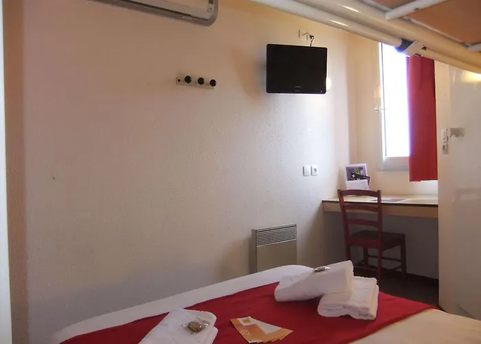 Premiere Classe Est - Chauray Hotel Niort