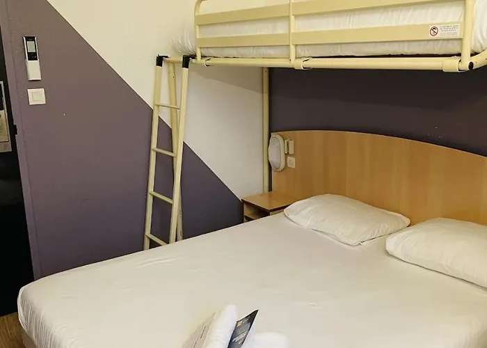 Hotel Premiere Classe Est - Chauray Niort